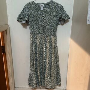 Vintage 90’s Kathie Lee Collection Floral Button-Down Midi Dress in Green
